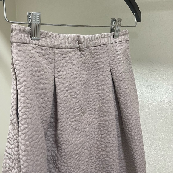 Pleated midi dusty pink skirt - Picture 7 of 15
